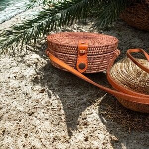 Unbranded Rattan Crossbody Bag Womens OS Tan Excellent Woven Round Batik Lining